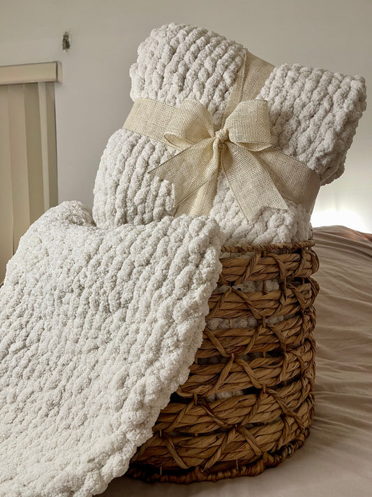 foam ecru chunky blanket | home design